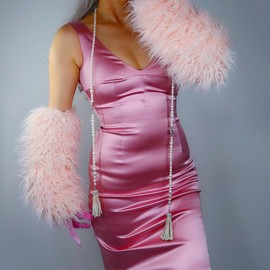 DooWay Women's Pink Feather GLOVES 70cm 28" Extra Long Velvet Warm Gloves Stretch Faux Fur Shearling Gloves Evening Christmas Party Glove Fashion Dancing Gloves - Colour: pink, Gloves Size: M