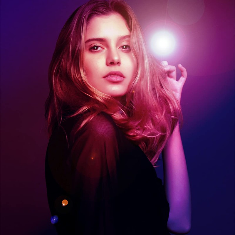 LogiLink AA0155 Heart Shape LED Tripod (96 LEDs) with 17