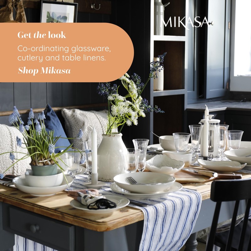 Mikasa Cranborne Stoneware Gravy/Sauce Boat, 300ml, Gift Boxed