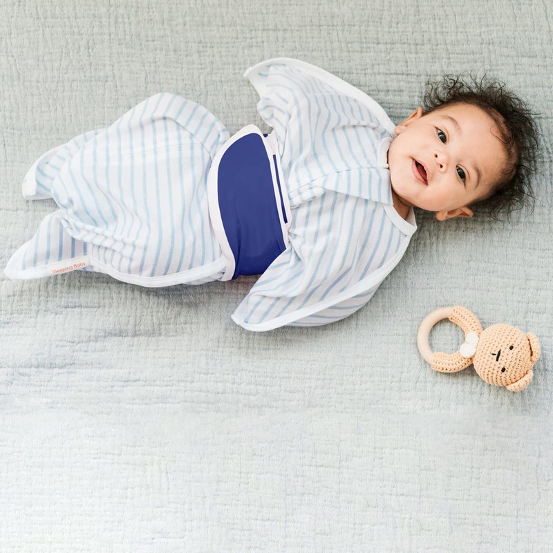 SleepingBaby Zipadee-Zip Snuggle Strap - Wearable Blanket Accessory for Transition