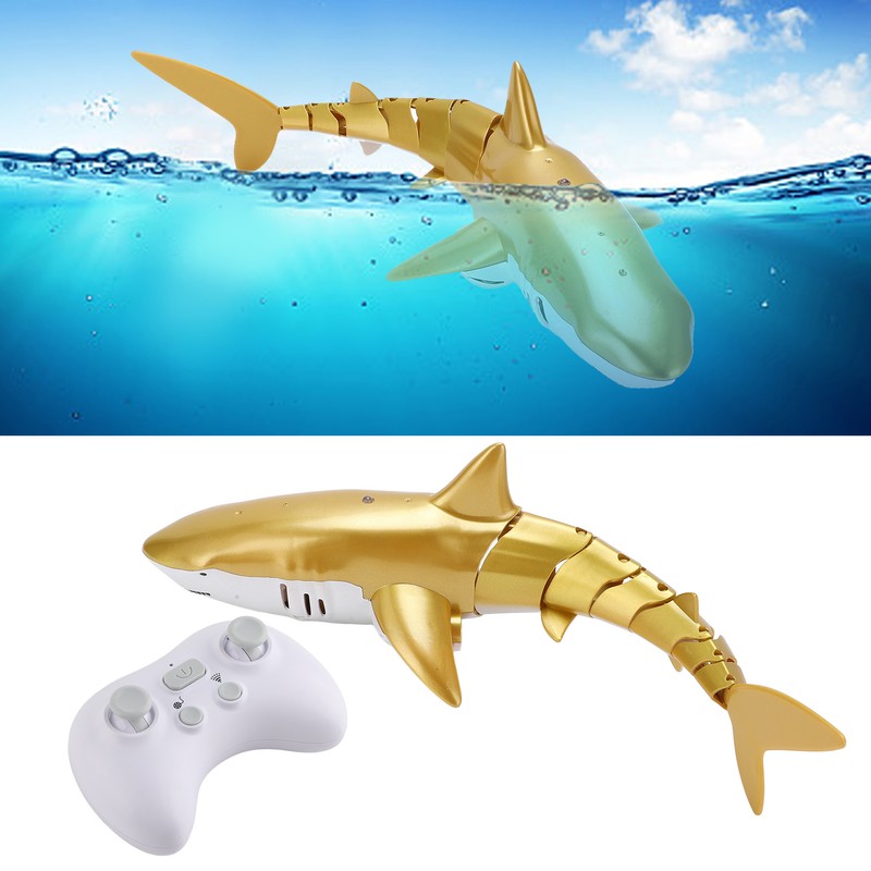Electric RC Boat 2.4G Remote Control Pool Shark Simulation Water