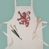 Azeeda 'Red Lion Rampant' Kid’s Cooking Apron (AP00075688)