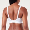 Triumph Women's Triaction Gravity Lite N Ex Sports Bra, White,