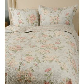 Laura Ashley Quilt Set, Layne Collection, Full/Queen