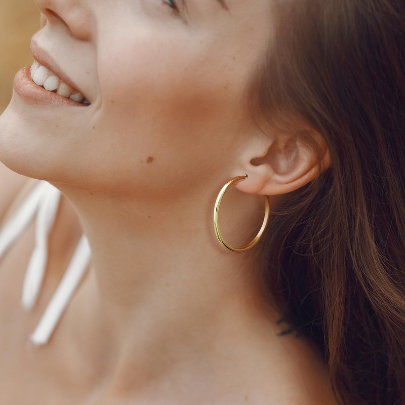 SANDRA REDD Gold Hoop Earrings 14K Gold Earrings for Women