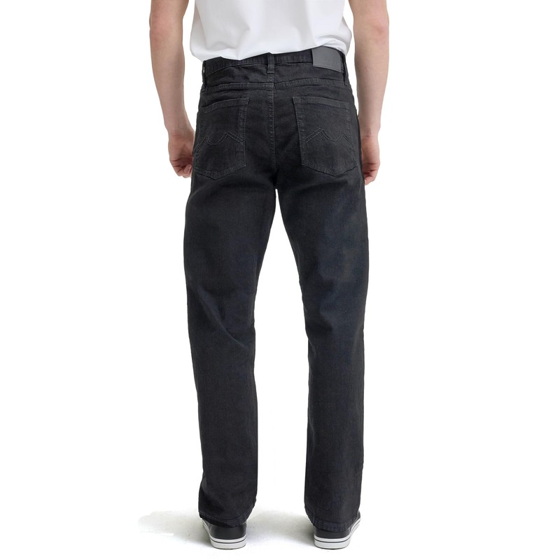 Urban Star Mens Jeans Relaxed Fit – Straight Leg Stretch