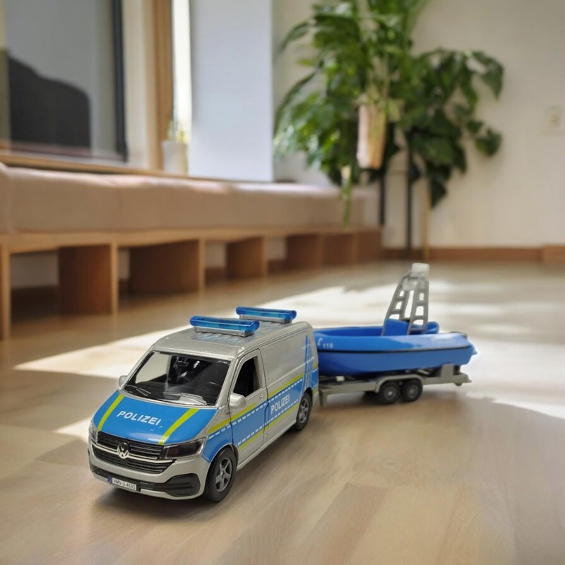 Kids Globe VW Transporter Police with Boat DE Die Cast