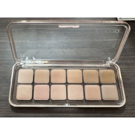 Clio Pro Eye Palette Air (No. 8 Latte is Seonim) / 클리오 프로 아이 팔레트 에어 (8호 라떼는선임)
