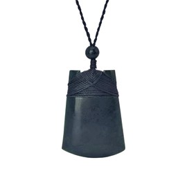 81stgeneration Women's Men's Hand Carved Black Nephrite Jade Maori Toki Blade Pendant Necklace