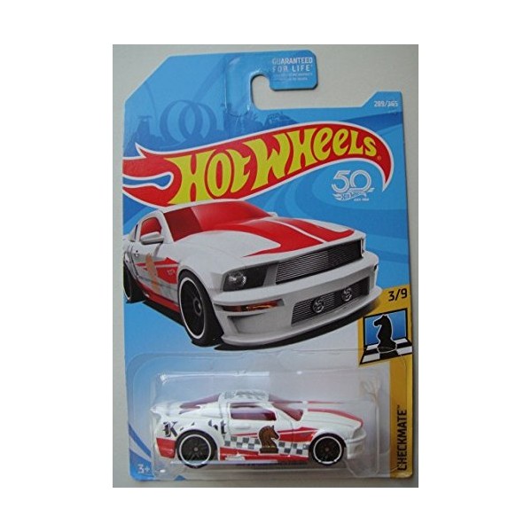 Hot Wheels Checkmate 3/9, White '07 Ford Mustang 289/365 Knight Check Pice