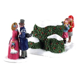 Lemax Skaters in Love