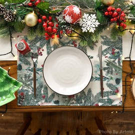 Artoid Mode Holly Eucalyptus Mistletoe Christmas Place Mats Set of 4 30 x 45 cm Winter Place Mats Washable Place Mats Kitchen Party Decoration