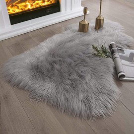 JXLOULAN Faux Lambskin Sheepskin Rug, Grey, 60 x 90 cm, Longhair Fluffy Rug, Living Room Decoration, Soft Fur Carpet for Chairs, Sofa, Bedroom, Children's Room