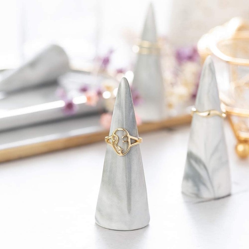 oskas Modern Marble Ring Holder for Bedside Table Ceramic Cone