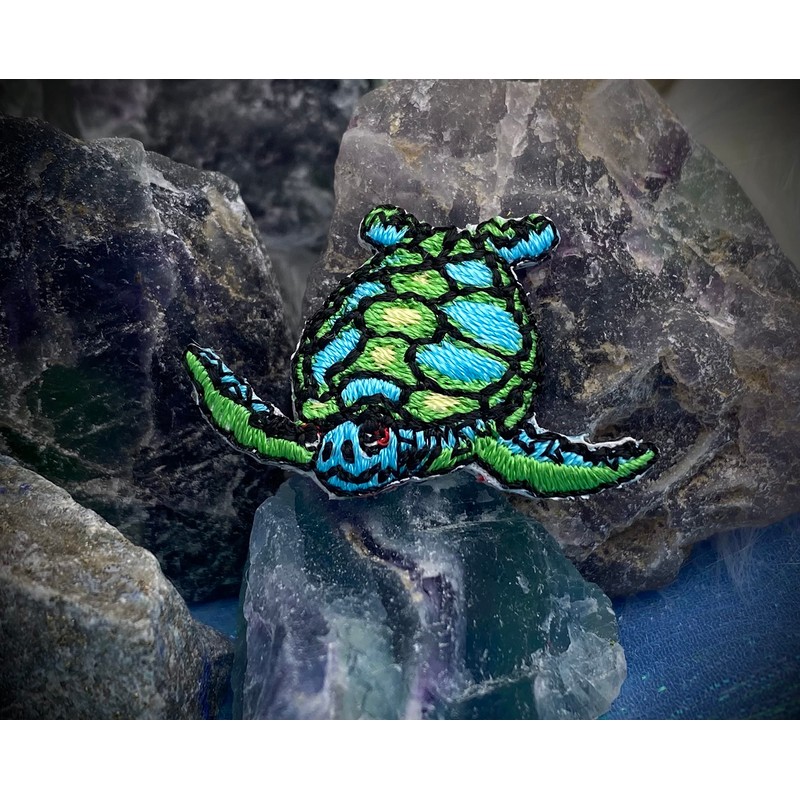 Mini - Small Sea Turtle - Facing Left - Embroidered