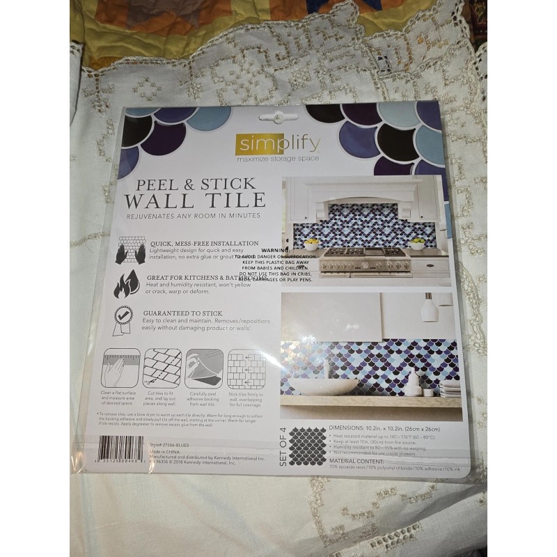 Simplify Peel & Stick Wall Tile Scallop 4 Pack Style