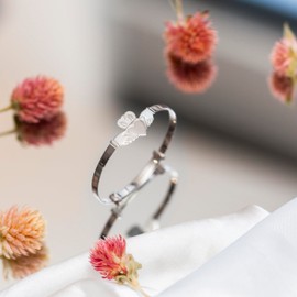 Tuscany Silver Women's Sterling Silver Claddagh Baby Bangle