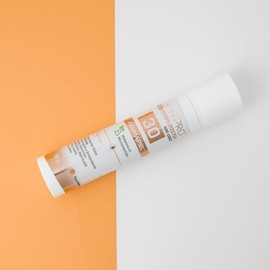 Skin Pro Gel Protector Solar con Color FPS 30 50 g | Con color, protección UVA y UVB, piel mixta a grasa, acabado natural