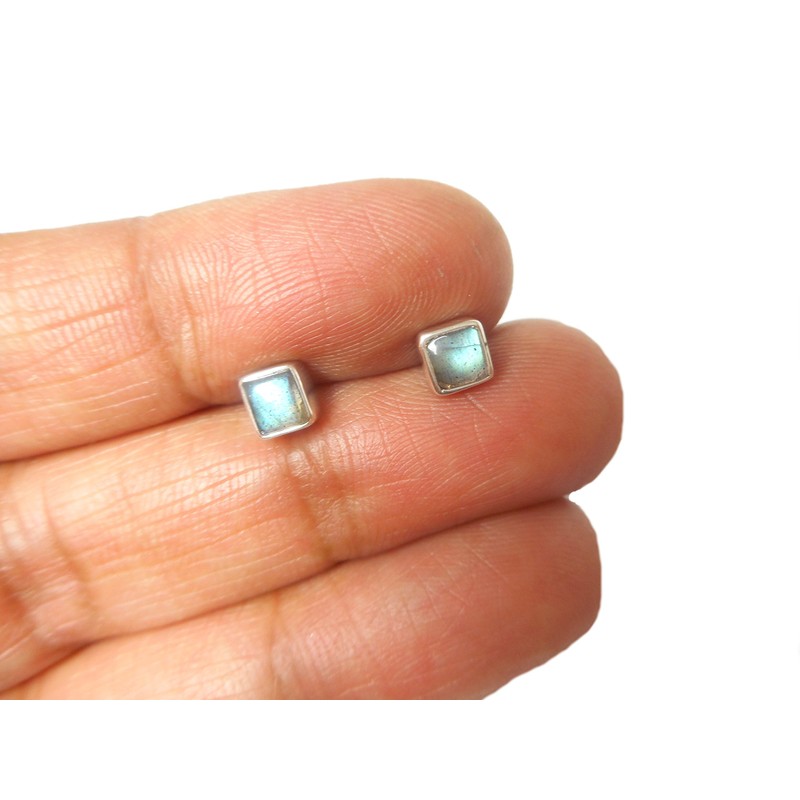 Art Gecko Sterling Silver Fiery Labradorite Square Stud Earrings -