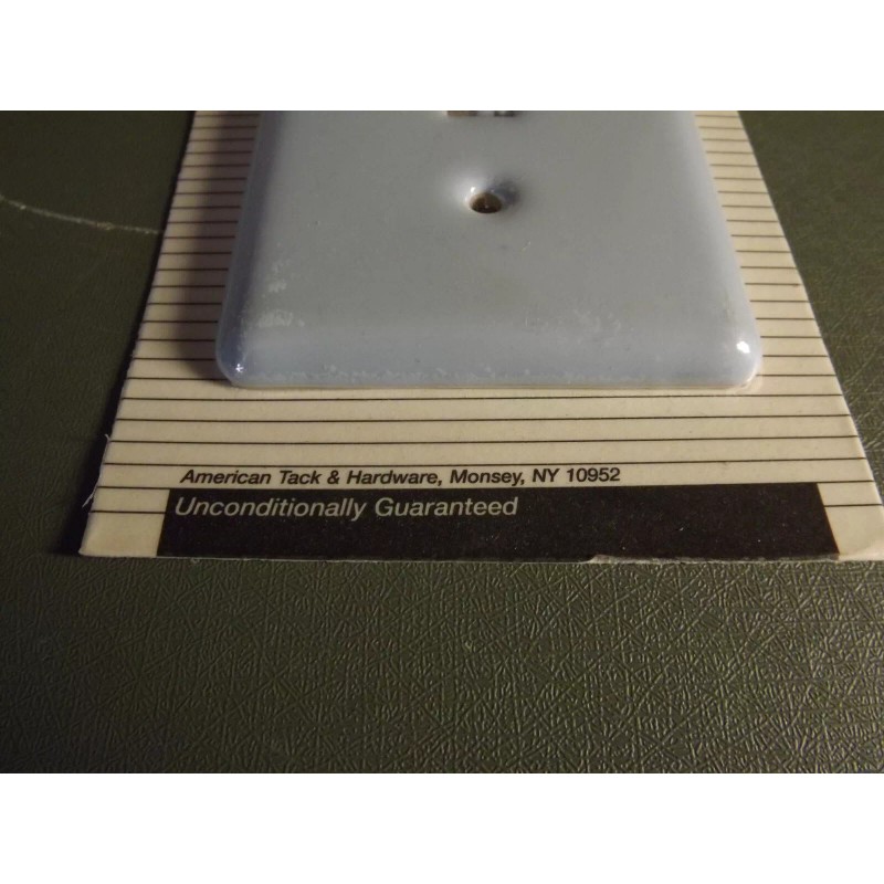 AmerTac Vintage American Tack & Hardwar Ceramic Single Switch Plate