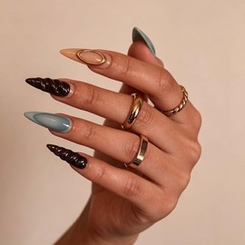 Uñas postizas largas estilo stiletto, color nude, azul y negro, con detalles 3D, dijes de cruz y marco dorados, uñas postizas reutilizables sin pegame