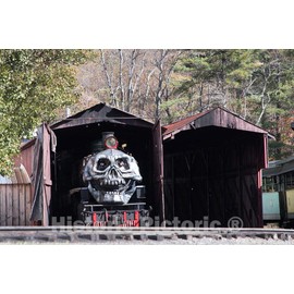 Photo : The narrow-gauge steam locomotives of the Tweetsie Railroad, a family-oriented theme park between Boone and Blowing Rock, North Carolina, are normally quite proper and attractive, 12in x 08in