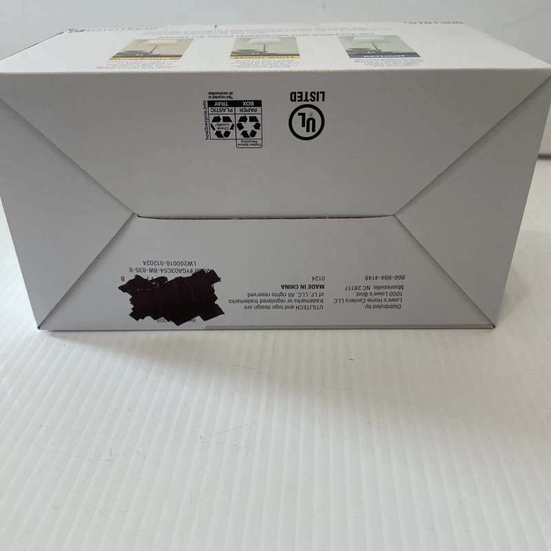 Utilitech Lot Of 2 Utilitech LED General Purpose Bright White