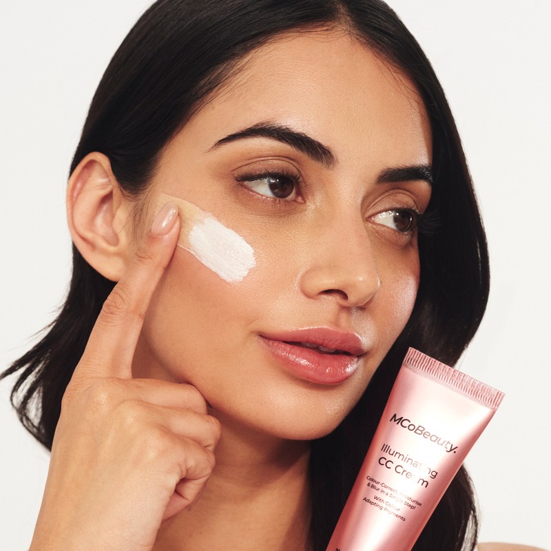 MCoBeauty Illuminating CC Cream 45ml - Medium Warm