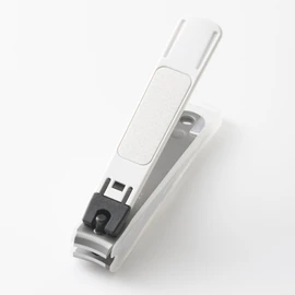 Kai Corporation KE0122 Nail Clippers Type001 M, White, Curved Blade, Made in Japan