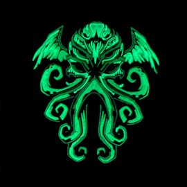Cthulhu Circle PVC Rubber Morale Patch Badge with Hook Velcro 9 cm and Glows in the Dark, Perfect for Backpack or Cap for All Lovecraft Horror Fans