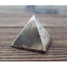 NATURAL PYRITE MEDIUM GEMSTONE PYRAMID 27-30mm