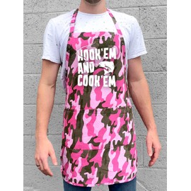 ApronMen, Hook 'Em Cook 'Em BBQ Grill Adjustable Apron for Men, Pink Camo, One Size