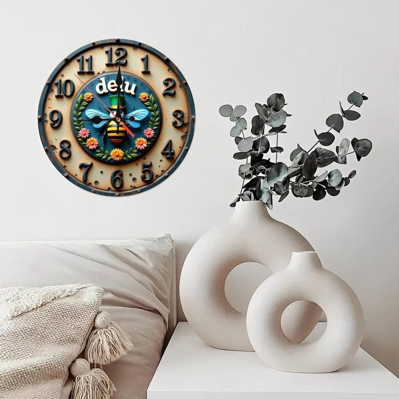 25x25cm Custom Wood Clock that Appeals to Customers Seeking Unique,