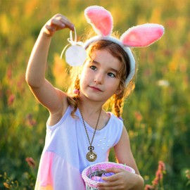 Yewong Easter White Rabbit Costume Bunny Dress Up Accessory Kit Include Headband Clock Necklace Tail Bowtie Gloves (Set E)