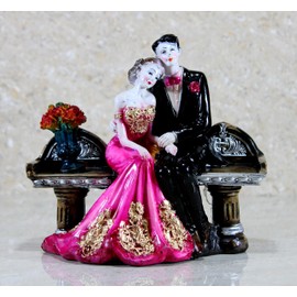 ESPLANADE Love Couple on Couch Showpiece Statue Sculpture Figure - Home Decor - Valentine Day Gift - Resin - 7" Inches - Multi