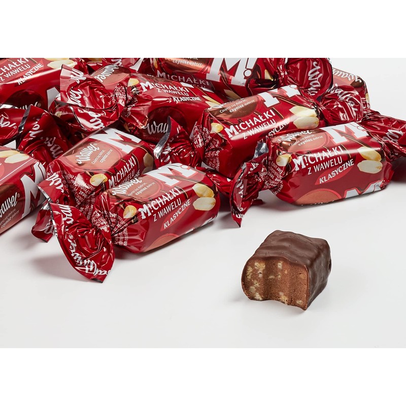 Wawel Michalki Zamkowe Chocolate Coated Peanut Candy, 9.88 Ounce