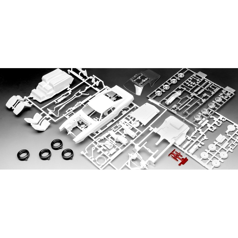 Revell 07729 70 Shelby Mustang GT500 1:25 Scale Unbuilt/Unpainted Plastic