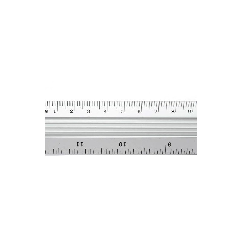 Regla Metálica Resistente, 30 cm, Plateada