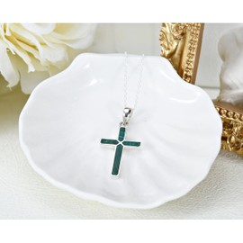 AeraVida Unisex Religious Beautiful Cross of Faith Malachite Inlaid .925 Sterling Silver Pendant Necklace