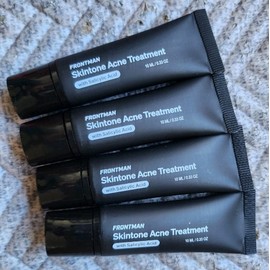 Lot Of 4 FRONTMAN Fade, Men's Acne Concealer With Salicylic Acid, 0.33 Oz, M1