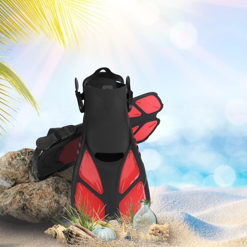 Adjustable Adult Diving Fins Comfortable Snorkeling Swimming Flippers Assistant EquipmentRed