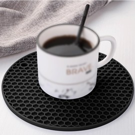 TENOC Silicone Trivet Mats for Hot Pots & Pans, Heat Resistant Pot Holder, Non-Slip Hot Pads for Dishes & Cookware, Multipurpose Kitchen Table Teapot Coaster, 7.1 Inch, 2 Pcs, Black