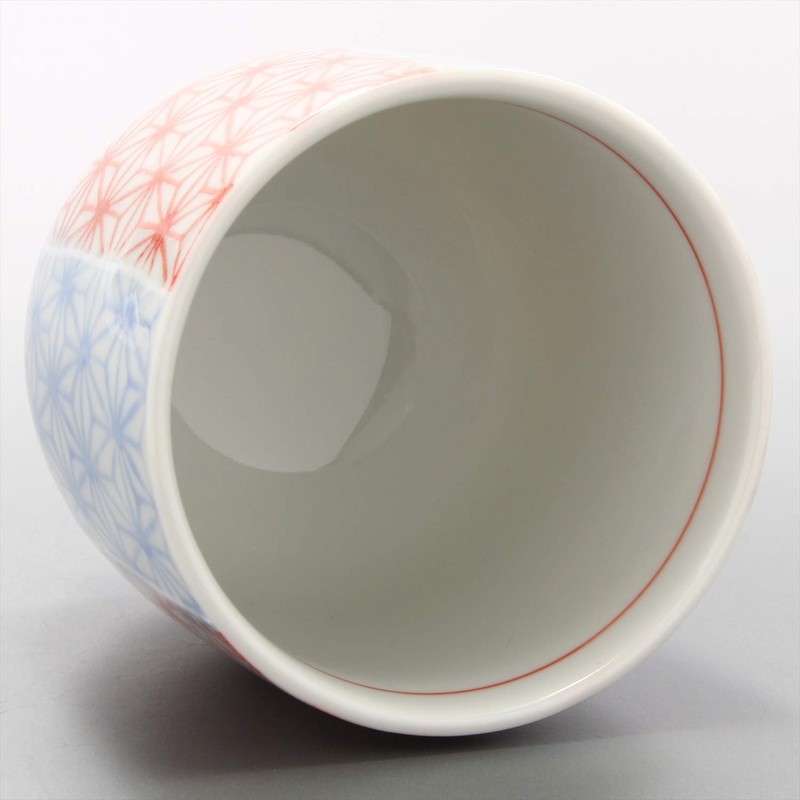 Hasamiyaki 404214 Small Teacup with Ichizumi Leaf Pattern