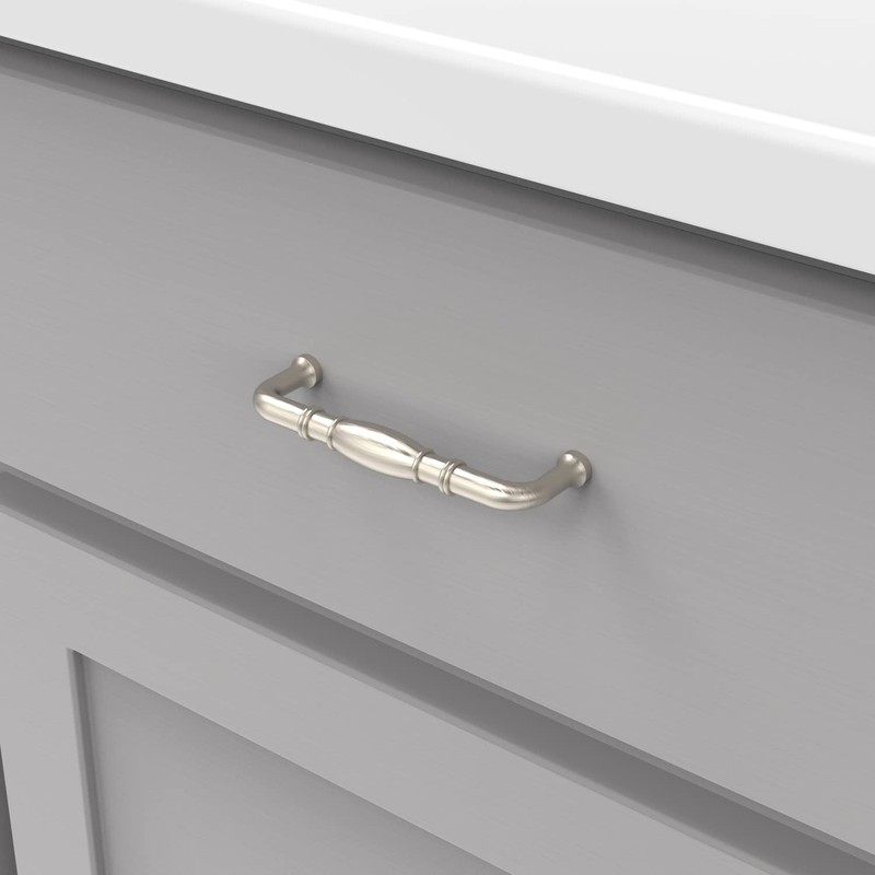 Hickory Hardware 1 Pack Solid Core Kitchen Cabinet Pulls, Luxury