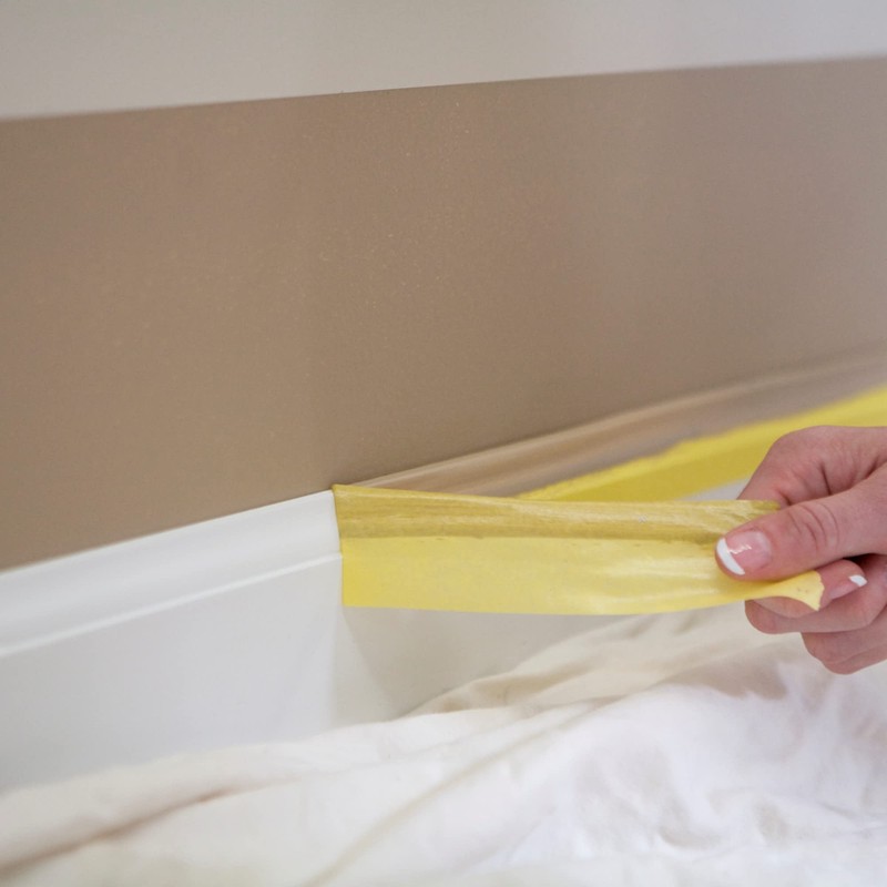 FrogTape Delicate Surface Painters Tape with PAINTBLOCK, 1.5 Inch Wide