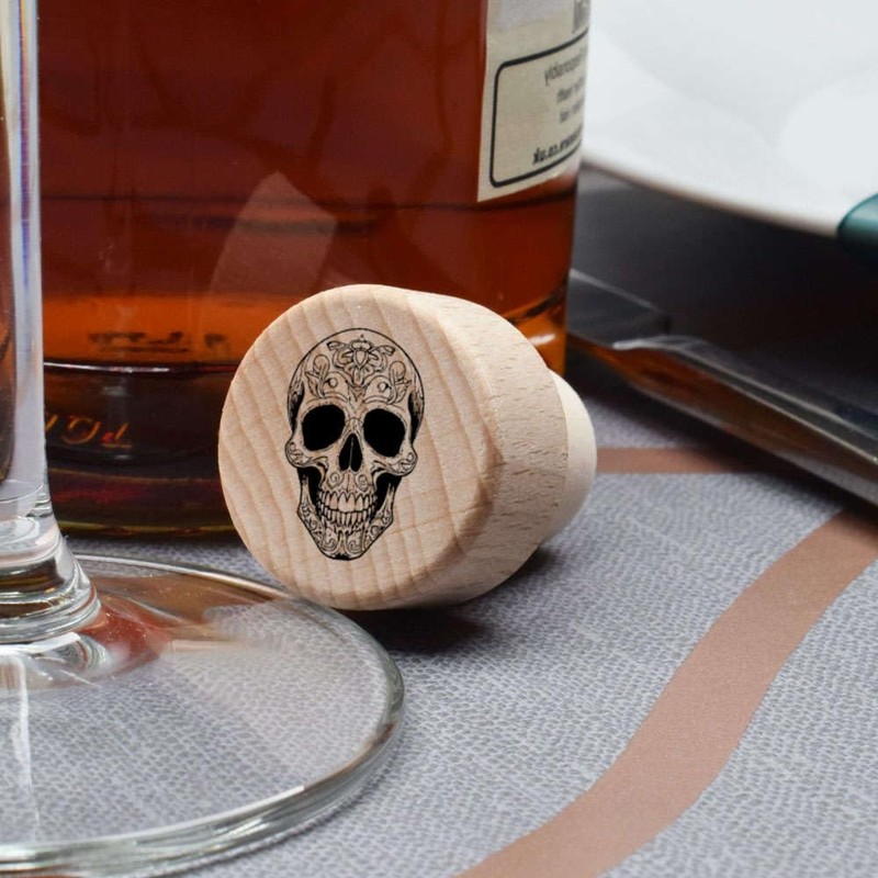19mm 'Decorated Skull' Wooden Bottle Stopper/Cork (BS00027699)