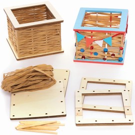 Baker Ross Square Basket Weaving - 2 Pack, Wood Crafts for Kids (FC376)