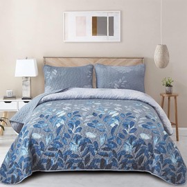 WONGS BEDDING Blue Quilt Set Queen Size,3 Pieces Navy Blue Floral Bedspread Coverlet Set,Soft Microfiber Lightweight Grayish Blue Gradient Floral Bedding Set Queen 96"x90"