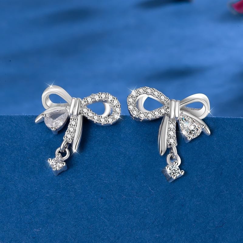 arete de plata de ley 925 con forma de loto