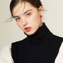 Fruit Stud Earrings for Women Dainty Tiny Fruit Stud Earrings Unique Avocado Earrings Cute Lifelike Orange Pineapple Funny Mangosteen Earrings Summer Fruits Jewelry Gifts (strawberry)